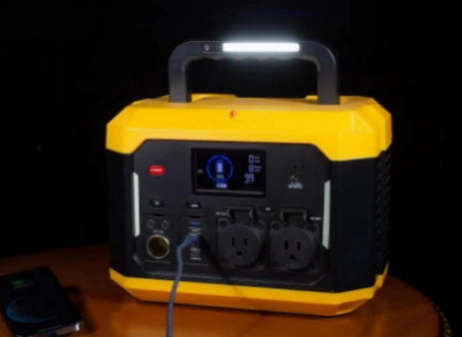 Manufacturer/Supplier of Professional Portable Solar Power Station